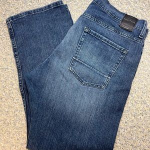 Nautica Mens Relaxed fit Straight Leg Denim Jeans size 38/30